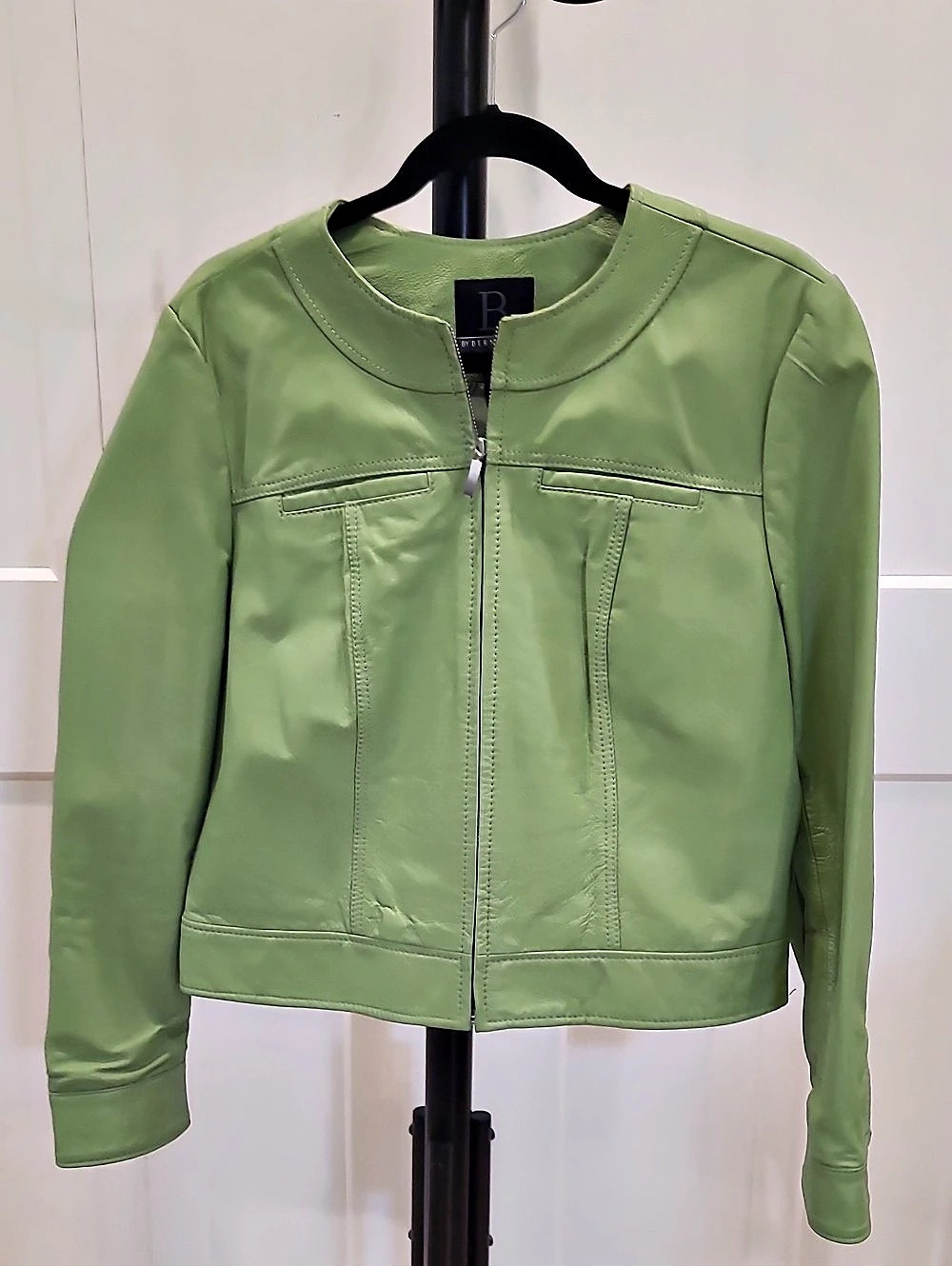 B by Bernardo Genuine Leather Jacket in Green Size Large